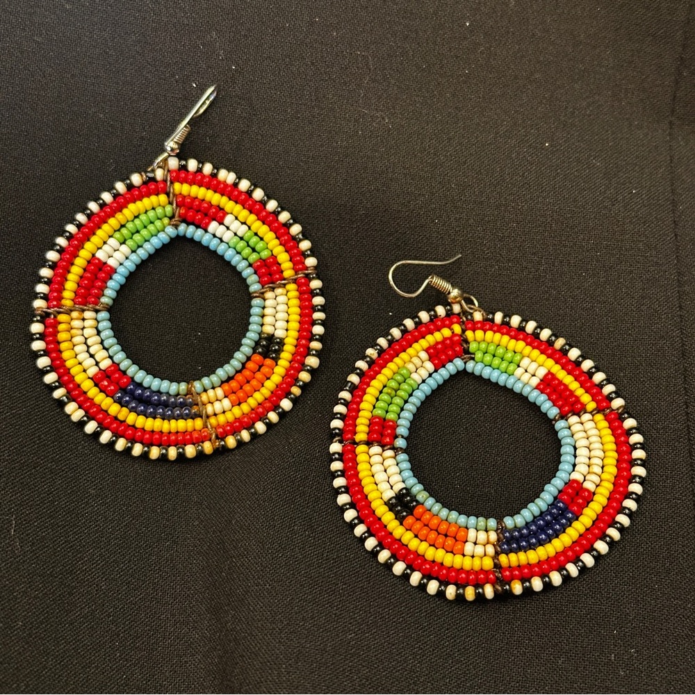 NEW African Handmade Beaded Earrings - Picture 2 of 4
